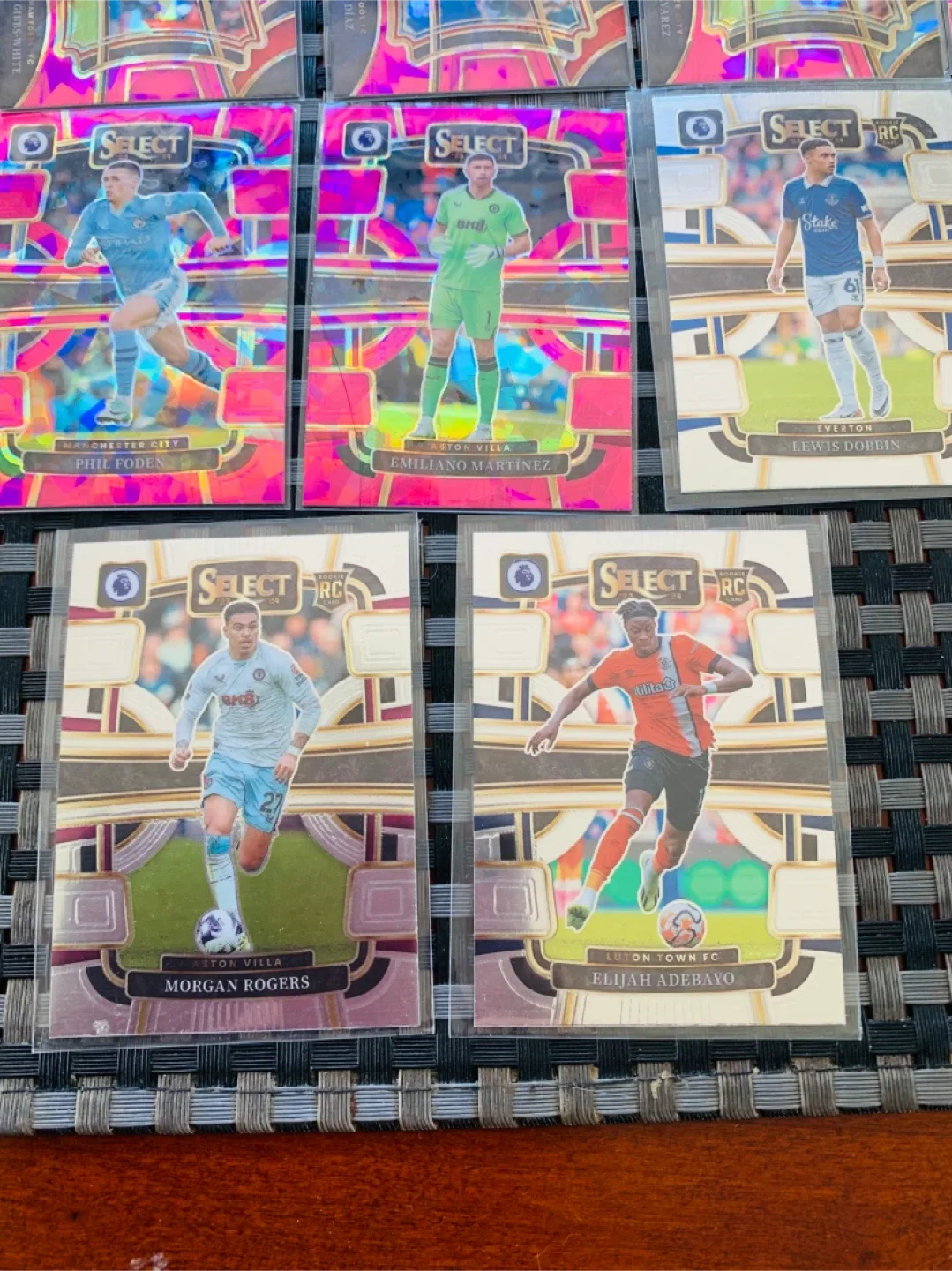 Lot of 27 Soccer Premier League Panini Trading Cards image indicator(6)