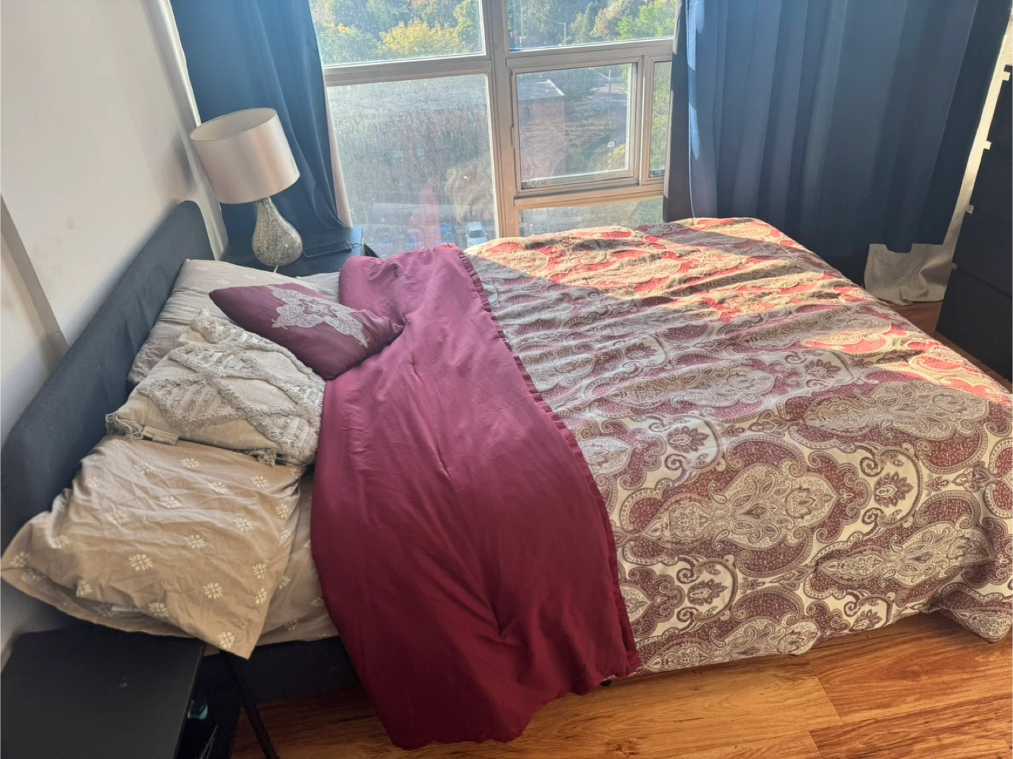 Bedroom Set with Dresser and Bed - photo 2