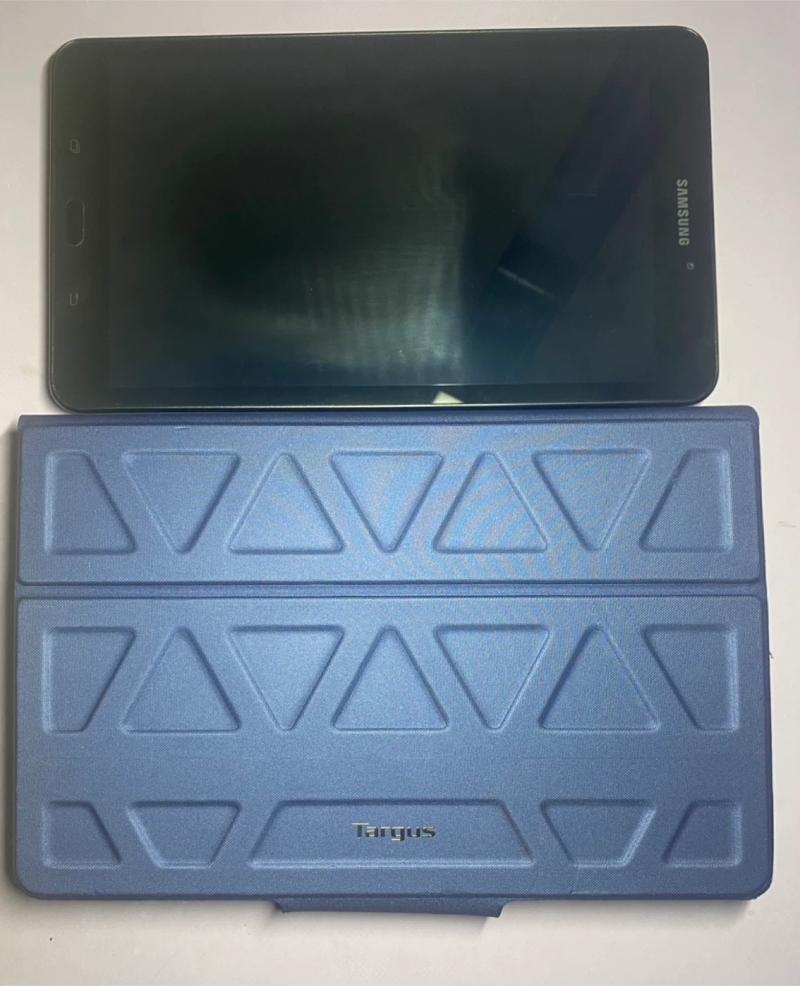 Samsung Tablet with Targus Case