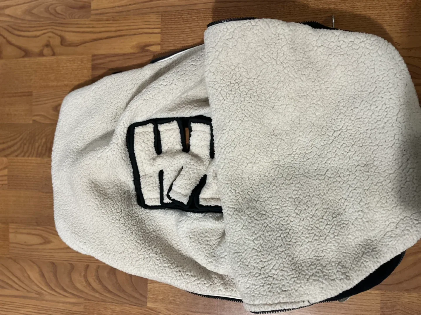 JJ Cole Car Seat Bundleme - Black image indicator(3)