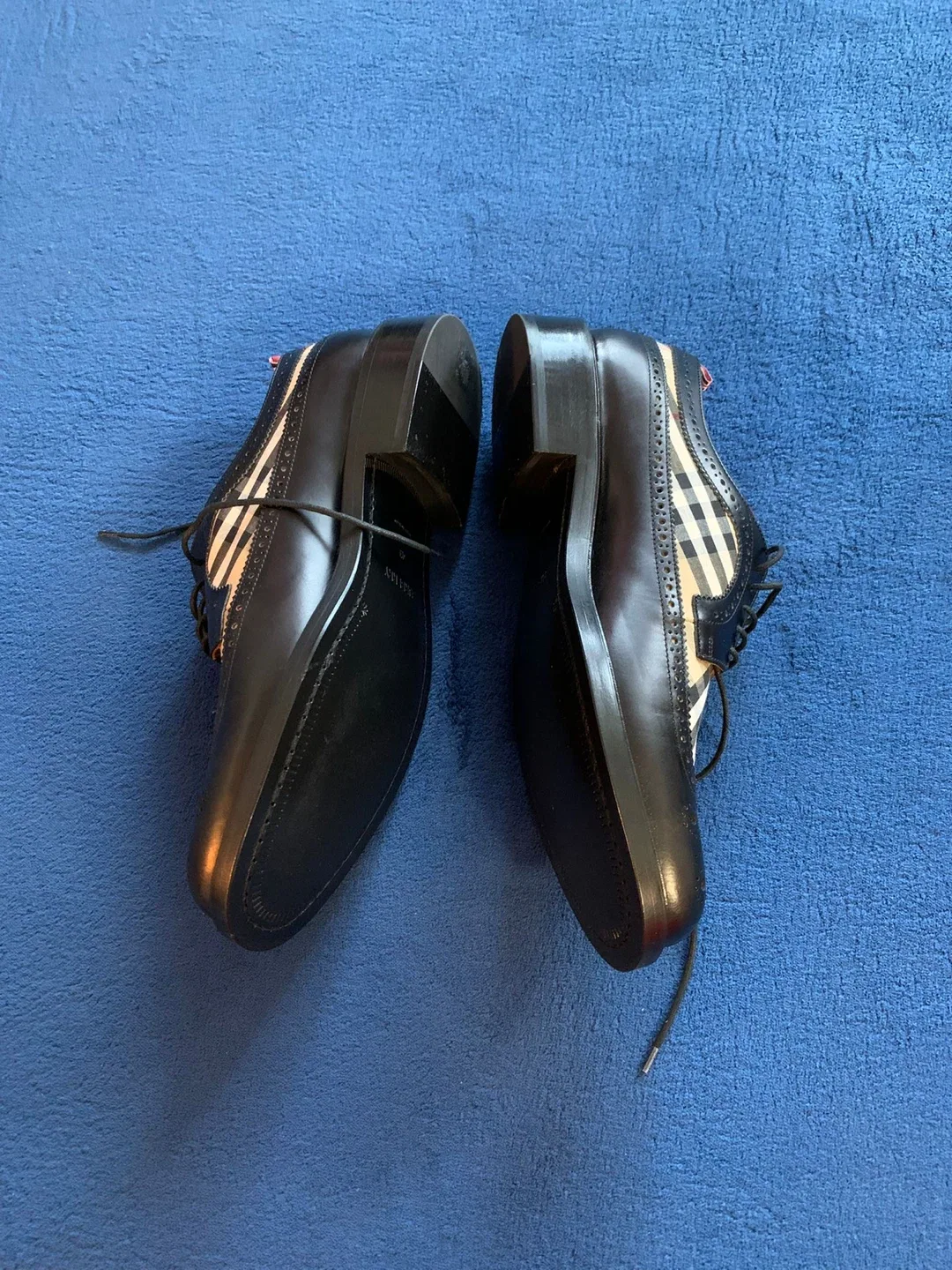 Burberry Leather Wingtip Oxford Dress Shoes image indicator(9)