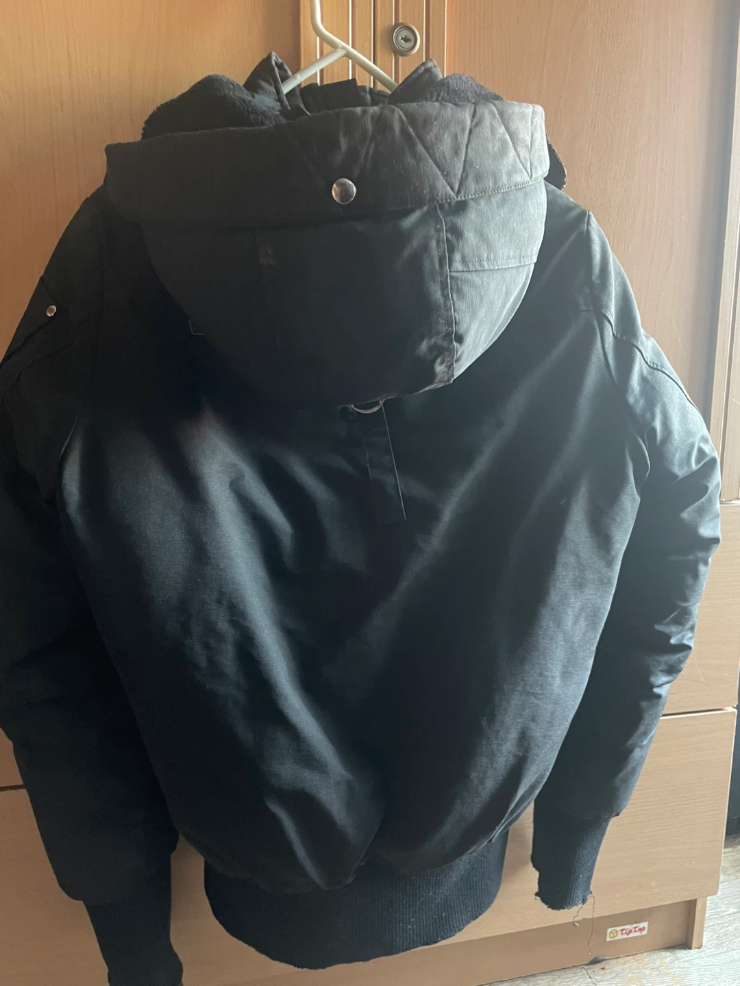 Moose Knuckles Down Filled Black Jacket - photo 2