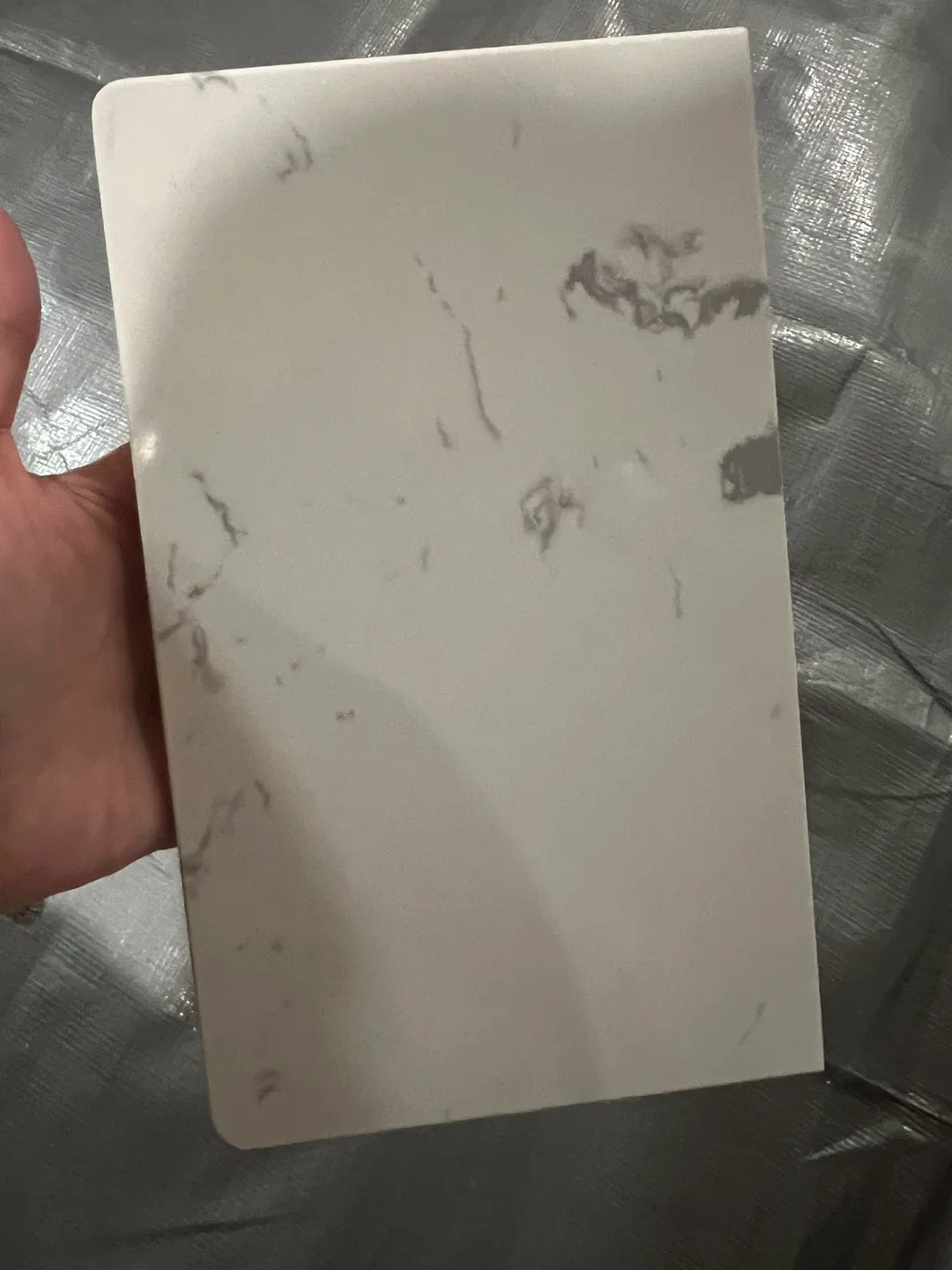 Marble & Gold Toilet Paper Holder - Stylish! image indicator(3)