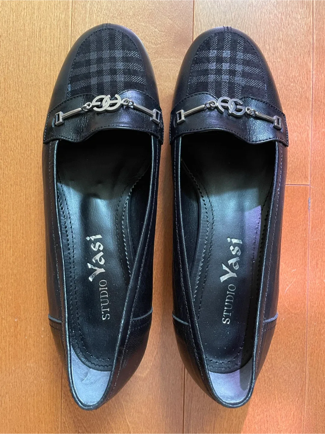 Studio Yasi Black Loafers - Size 5.5 or 225