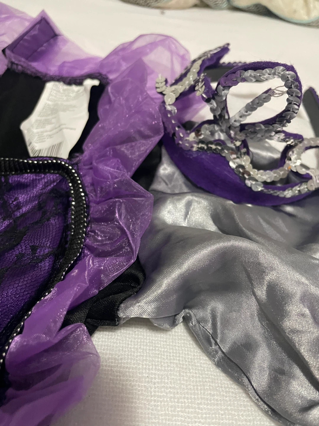 Girl's Costume (Size 10-12)
