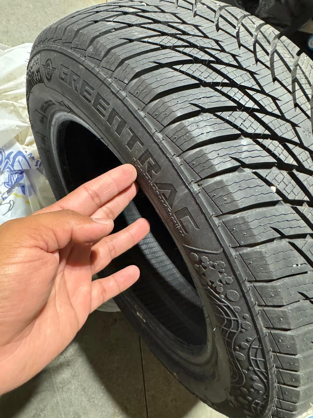 GreenTrac Winter Master D1 Tire 205/60R16 - photo 3