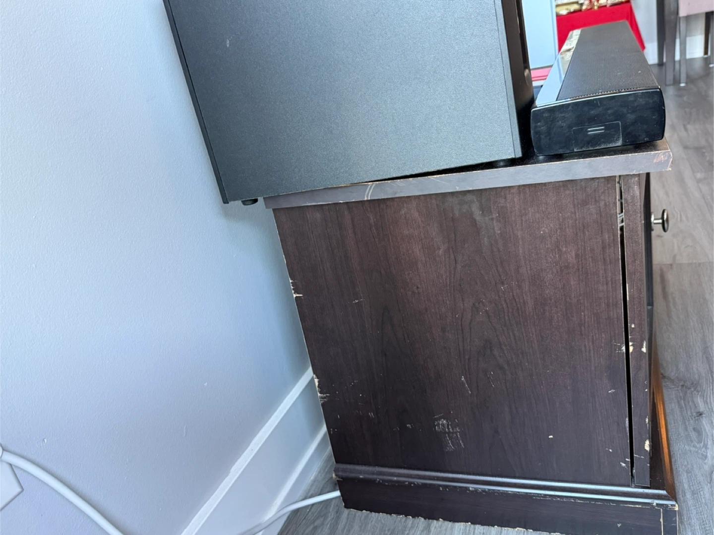 Brown Tv stand with glass doors - photo 3