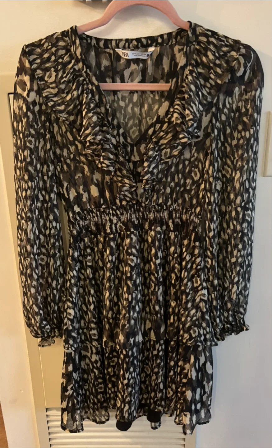 Zara animal print dress cinched waist chiffon dress thumbnail