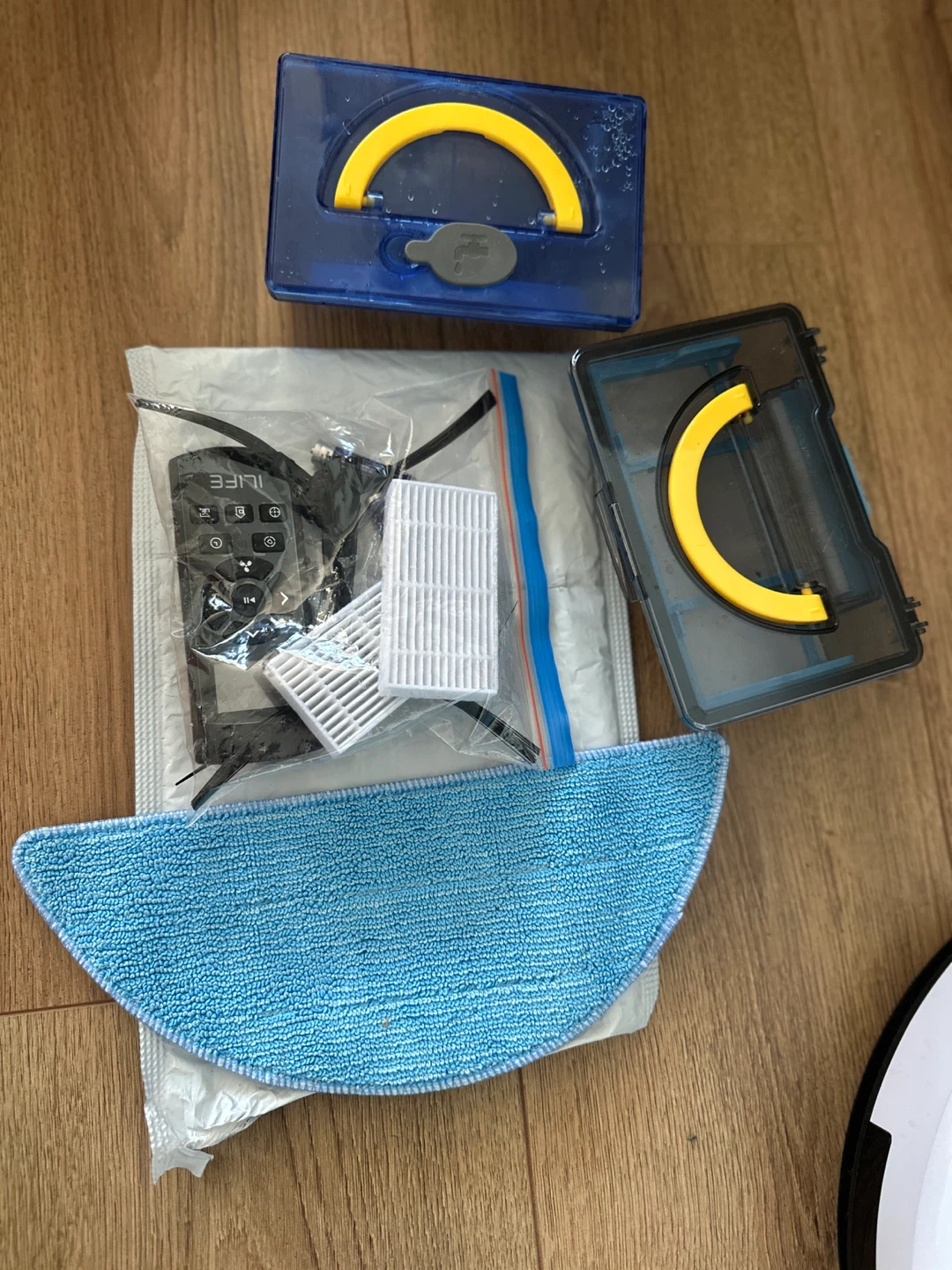 ILIFE V5s Plus Robot Vacuum & Mop - photo 2