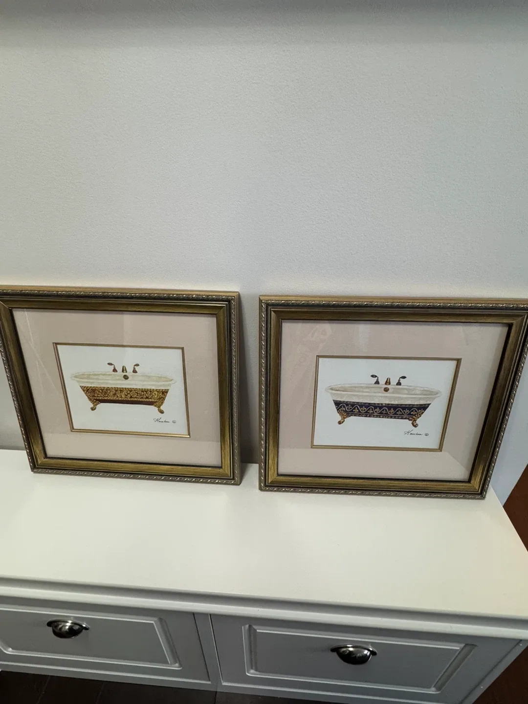 Framed Bathtub Art Prints - Set of 2 image indicator(4)