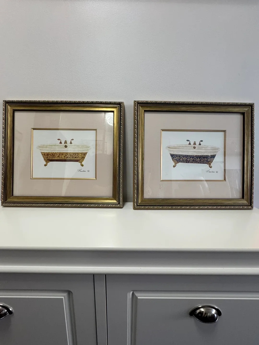 Framed Bathtub Art Prints - Set of 2 image indicator(2)
