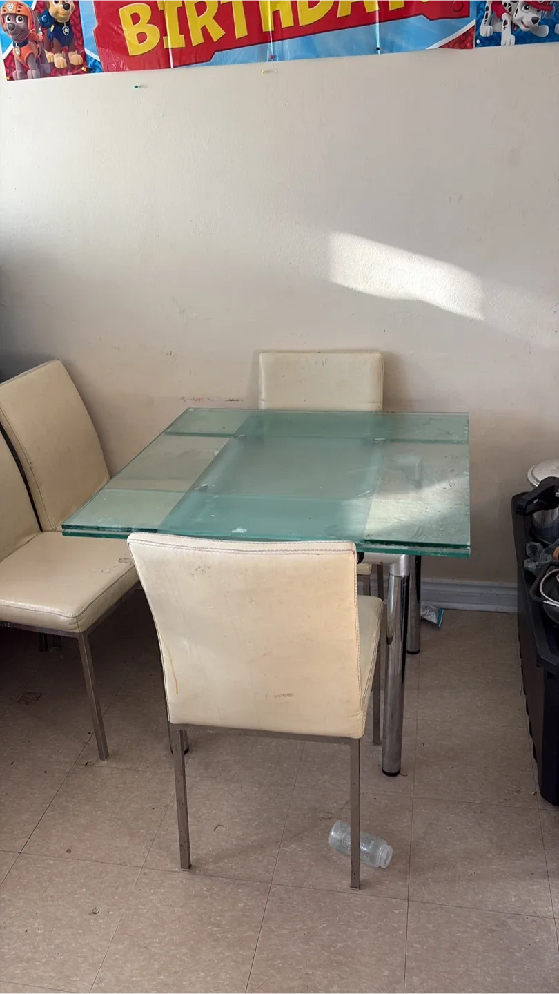 Glass Top Dining Table with 4 Chairs image indicator(4)