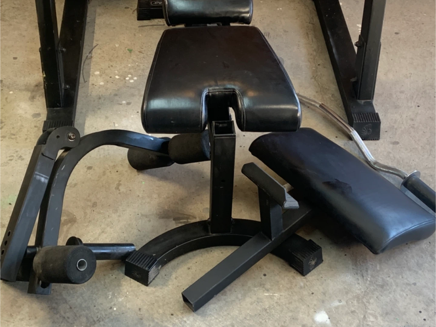 Nautilus Weight Bench with Weights - photo 5