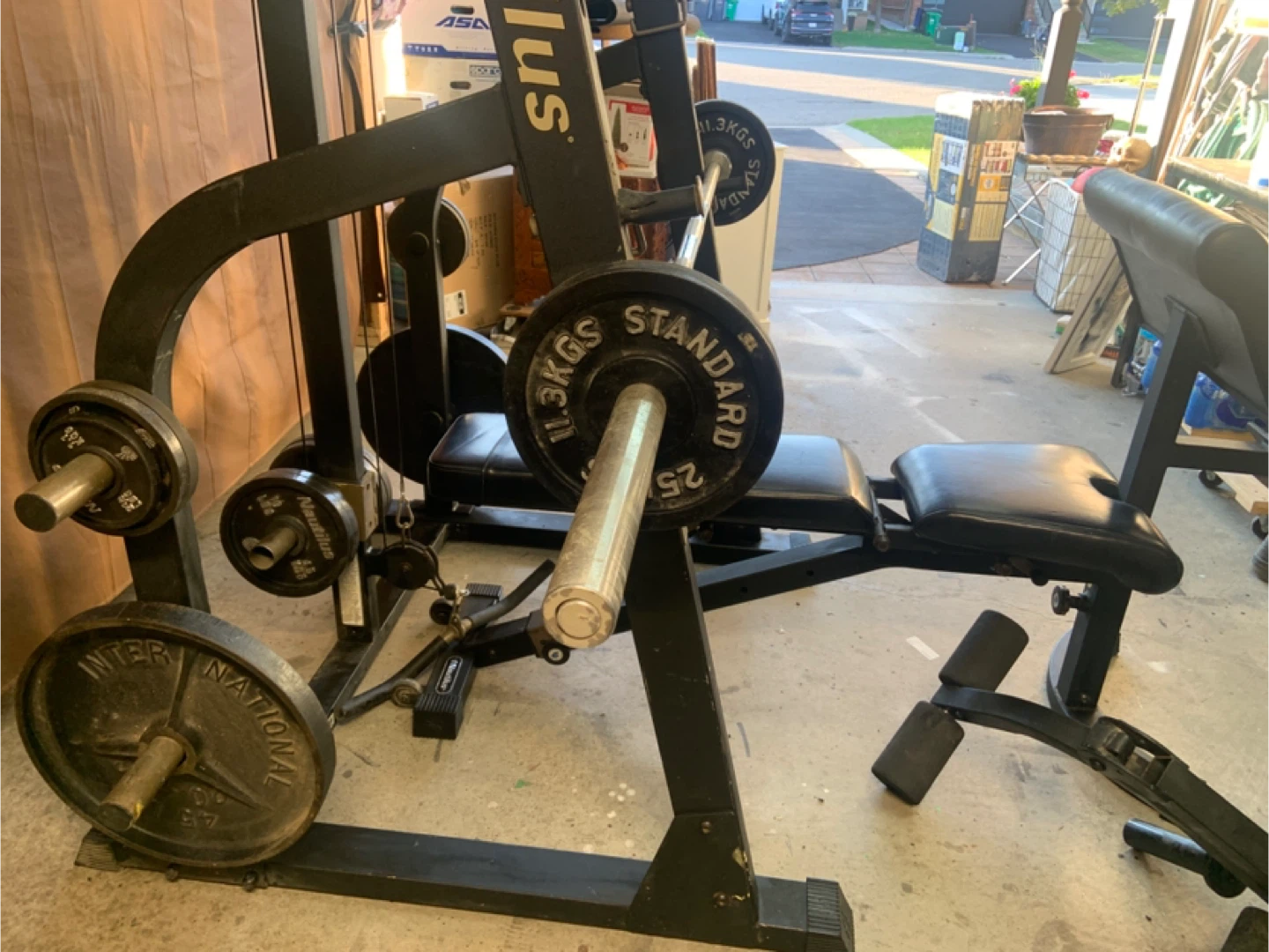Nautilus Weight Bench with Weights - photo 3