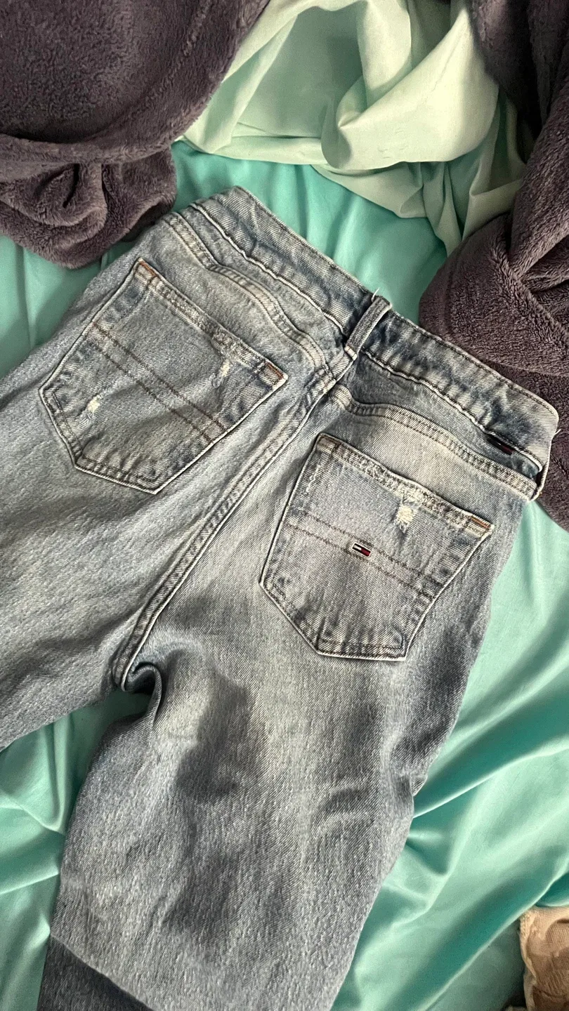 Tommy Hilfiger Distressed Jeans image indicator(3)