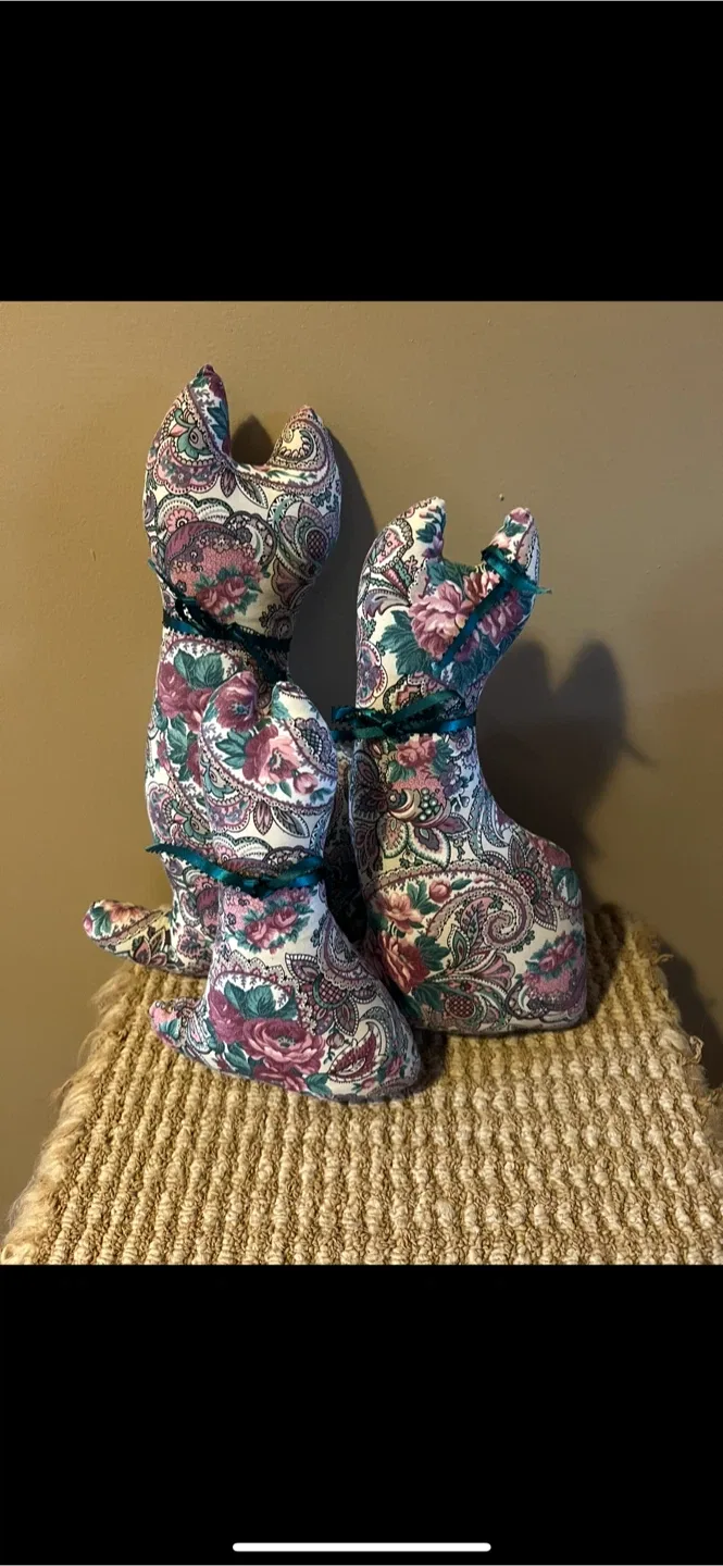 Handmade Cat Decorative Pillows - Set of 3 thumbnail