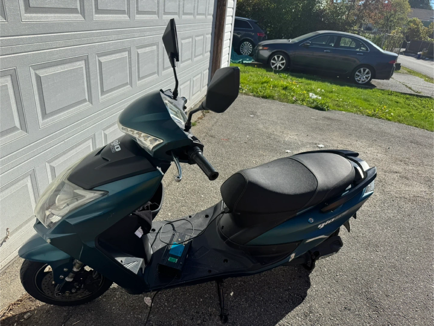 Gio Electric Scooter - photo 3