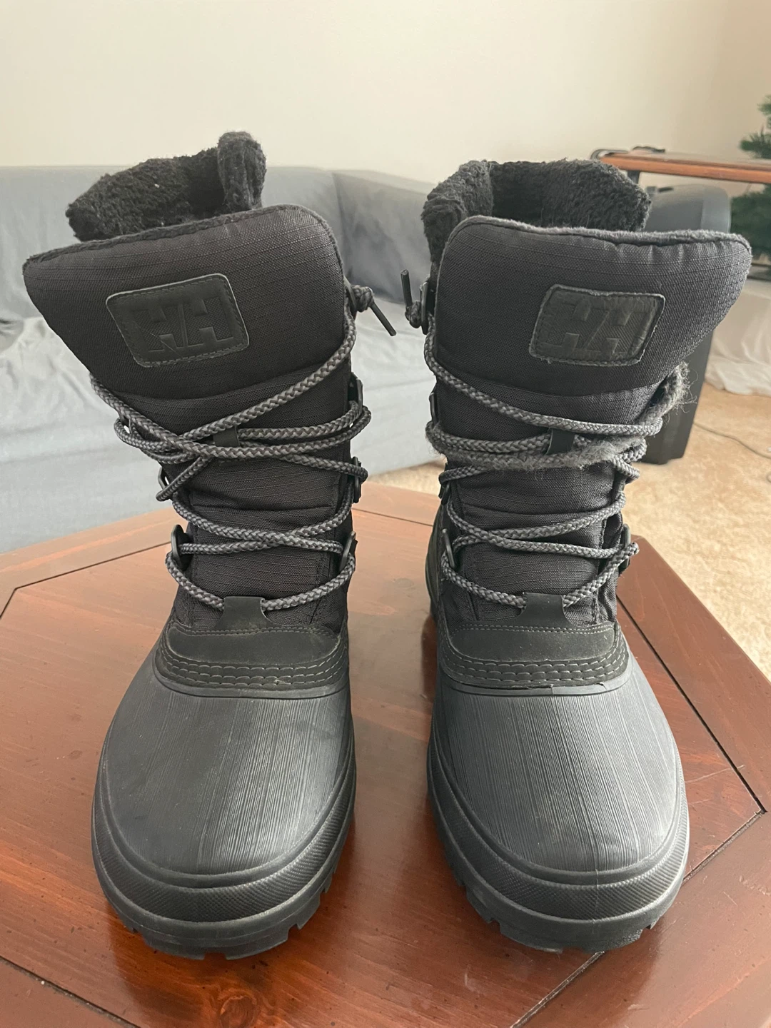 Helly Hansen Black Winter Boots - US Men's 11 - photo 2