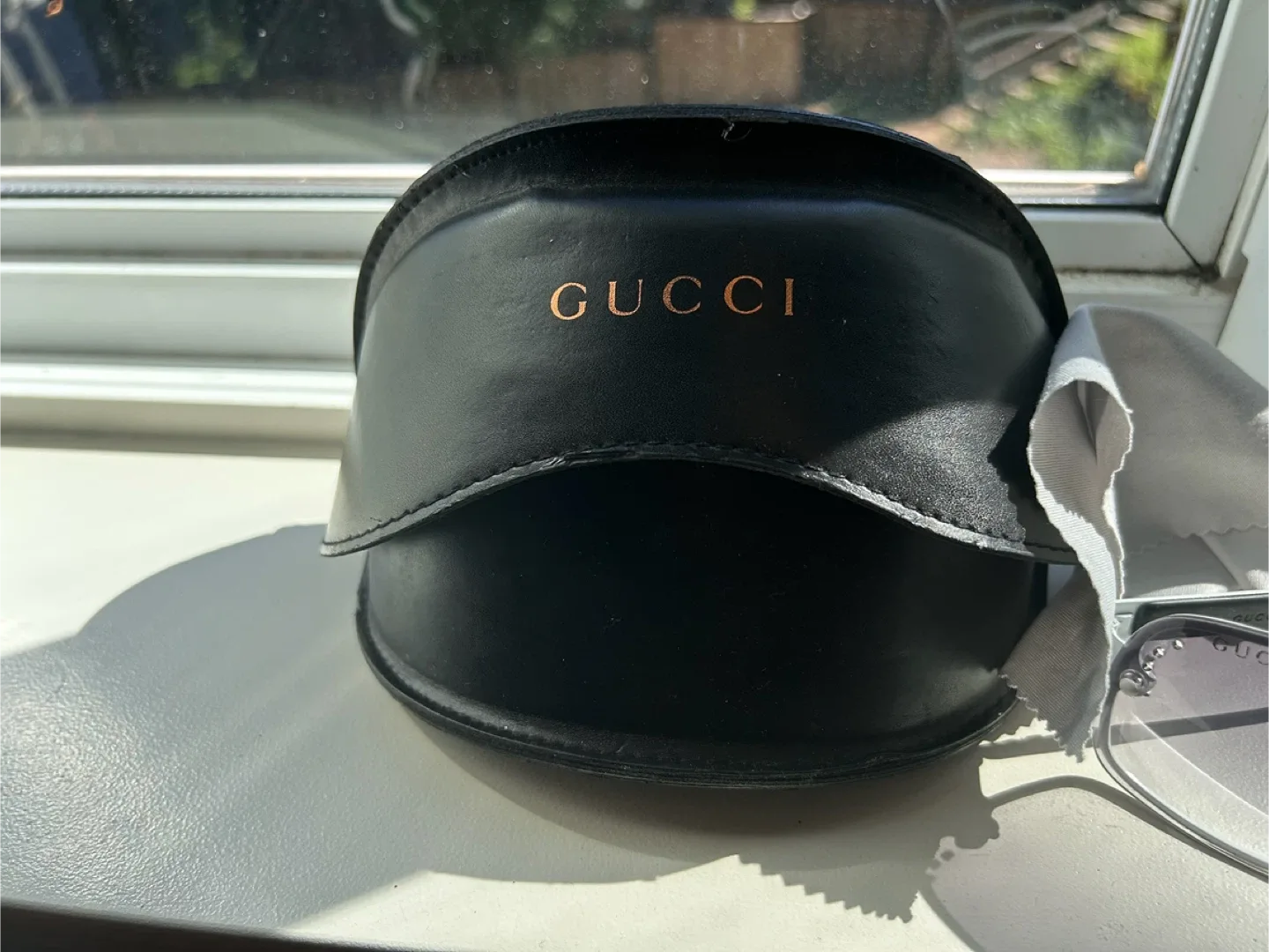 Gucci Sunglasses Aviator Unisex image indicator(2)
