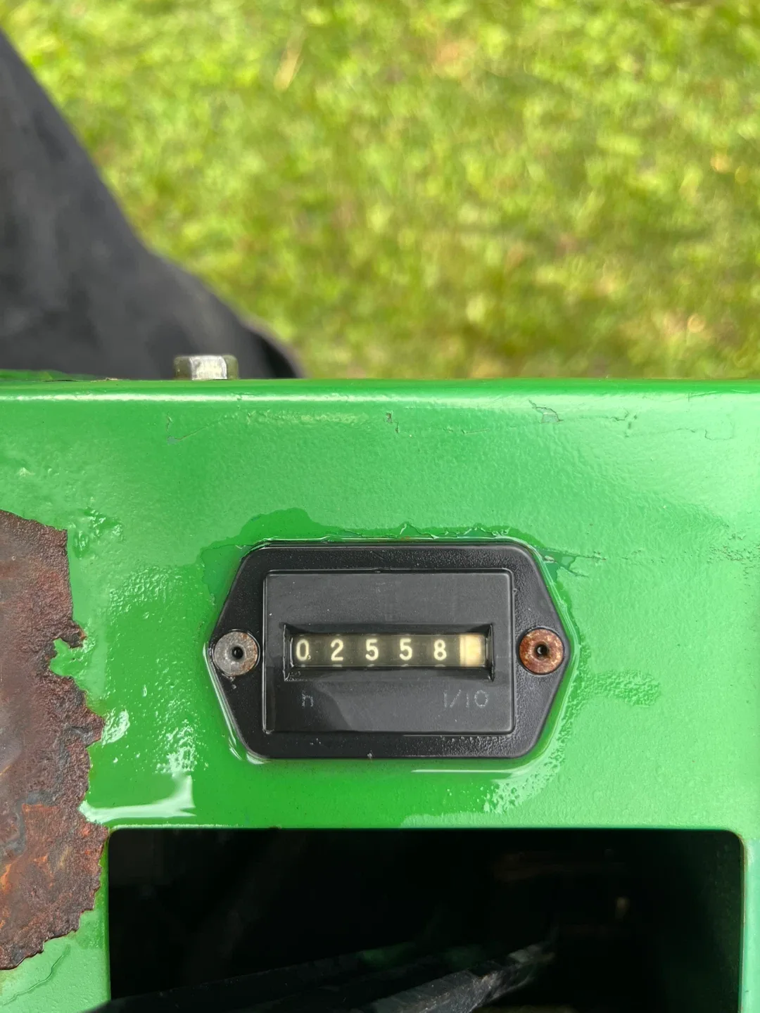 John Deere F925 Commercial 72 Mower image indicator(3)