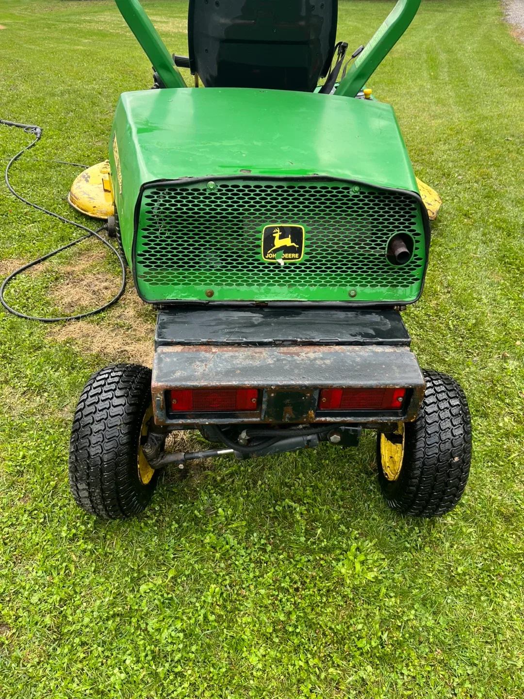 John Deere F925 Commercial 72 Mower image indicator(4)