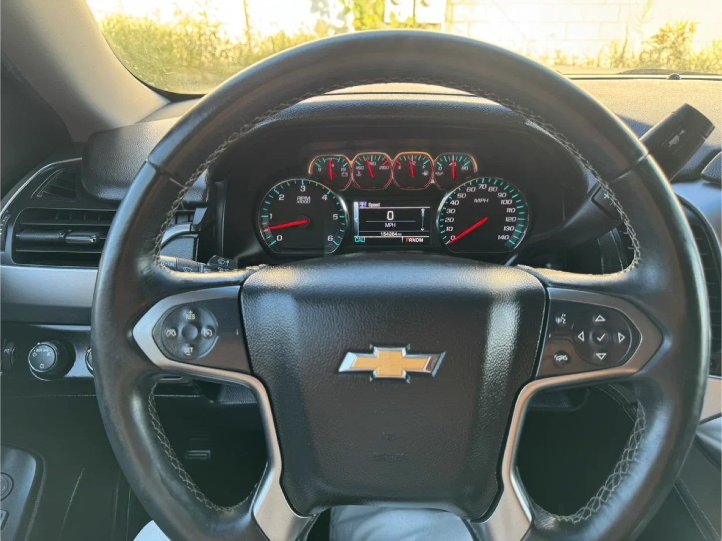 2016 Chevrolet Suburban · LS Sport Utility 4D image indicator(10)