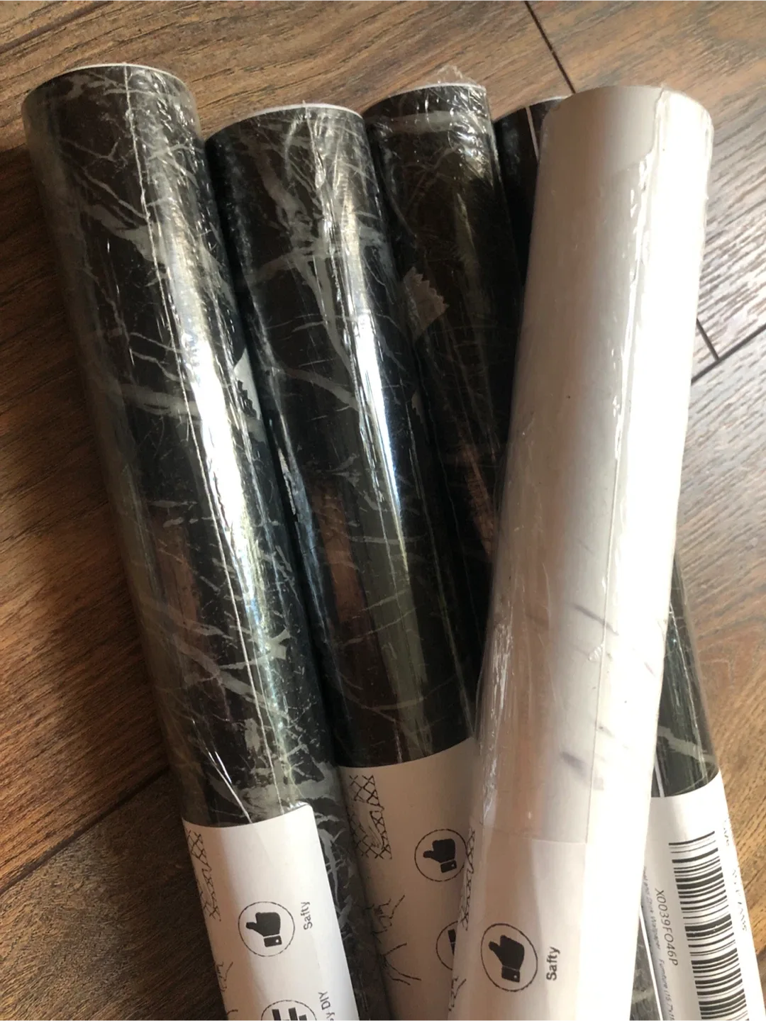 Granite looking adhesive rolls image indicator(3)