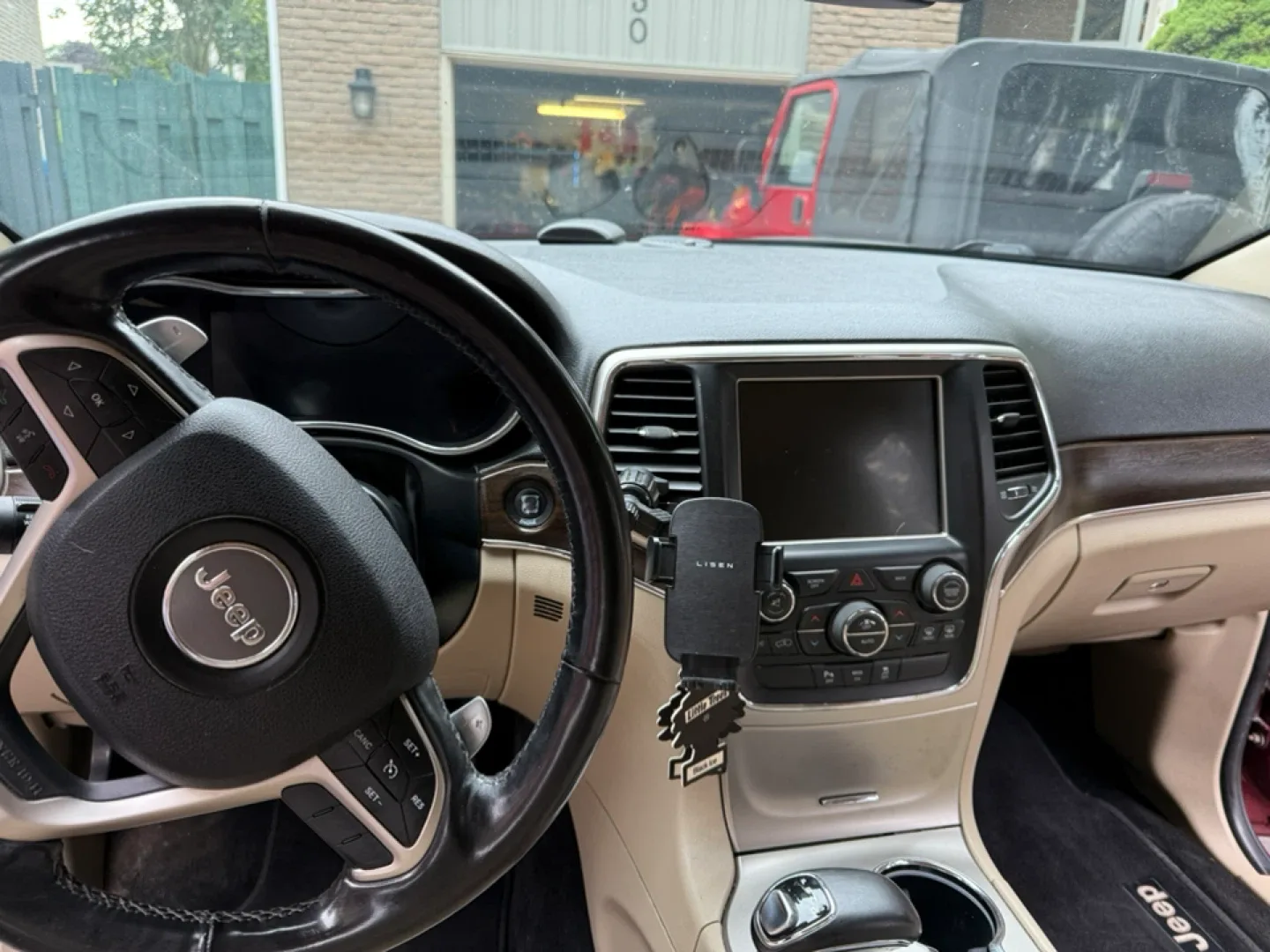 2014 Jeep Grand Cherokee limited 5.7L Hemi image indicator(5)