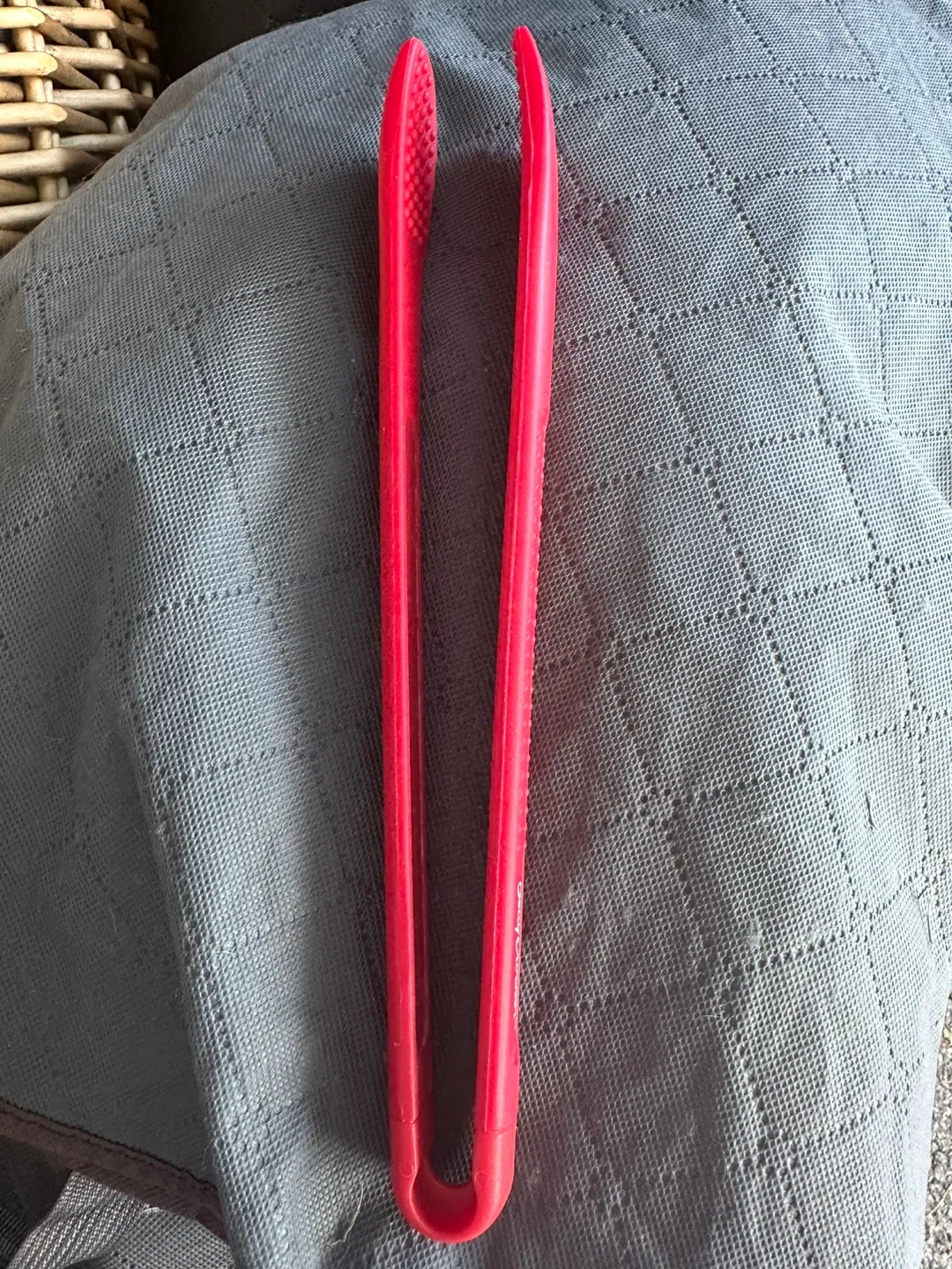 Red Kitchen Tongs thumbnail