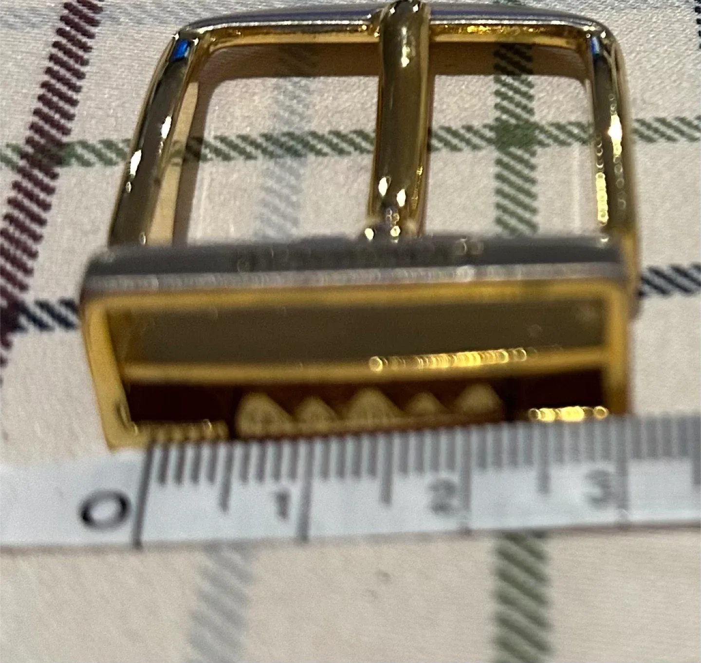 Burberry Gold Tone Belt Buckle image indicator(7)