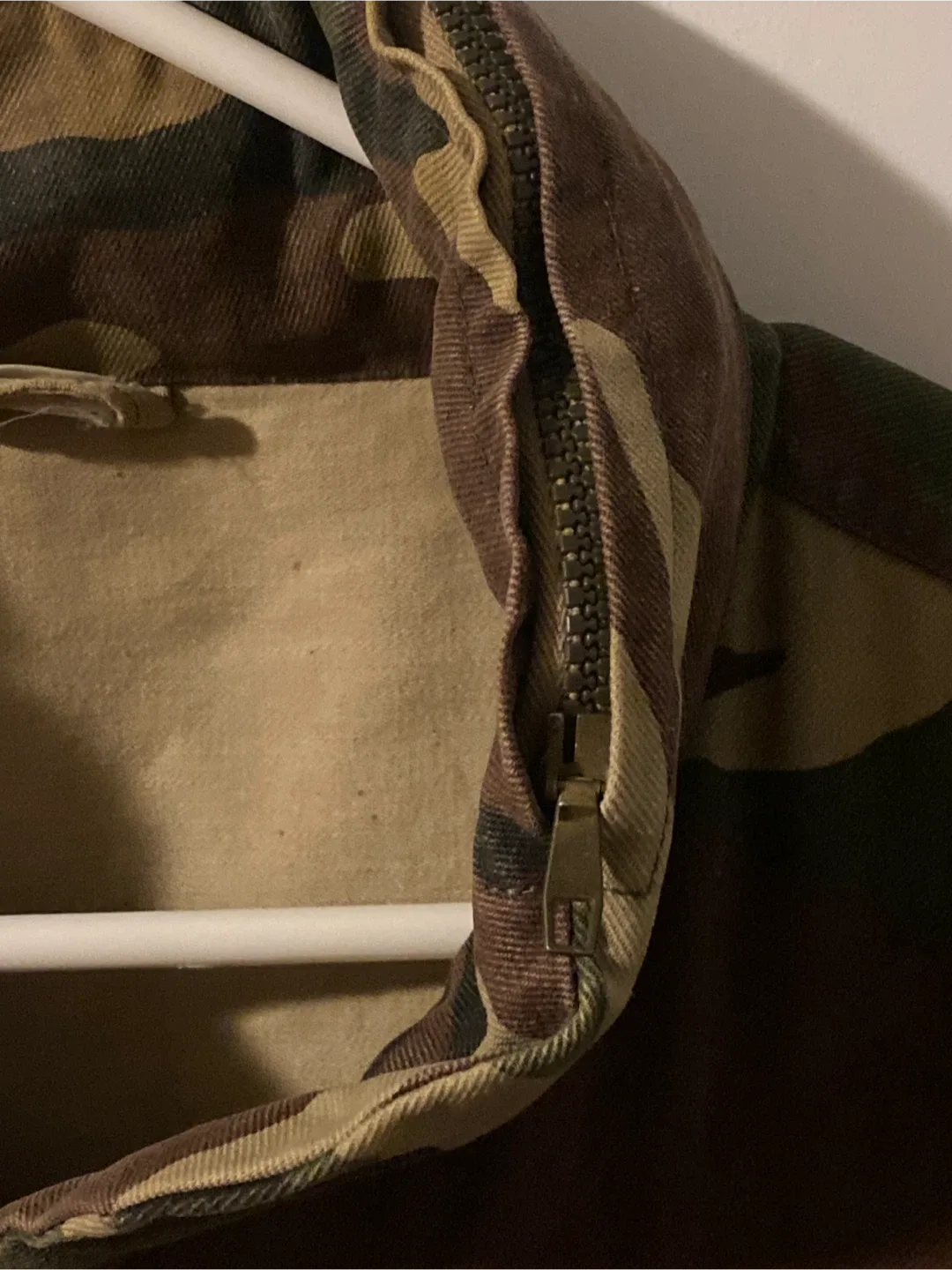 Camo Vest image indicator(4)