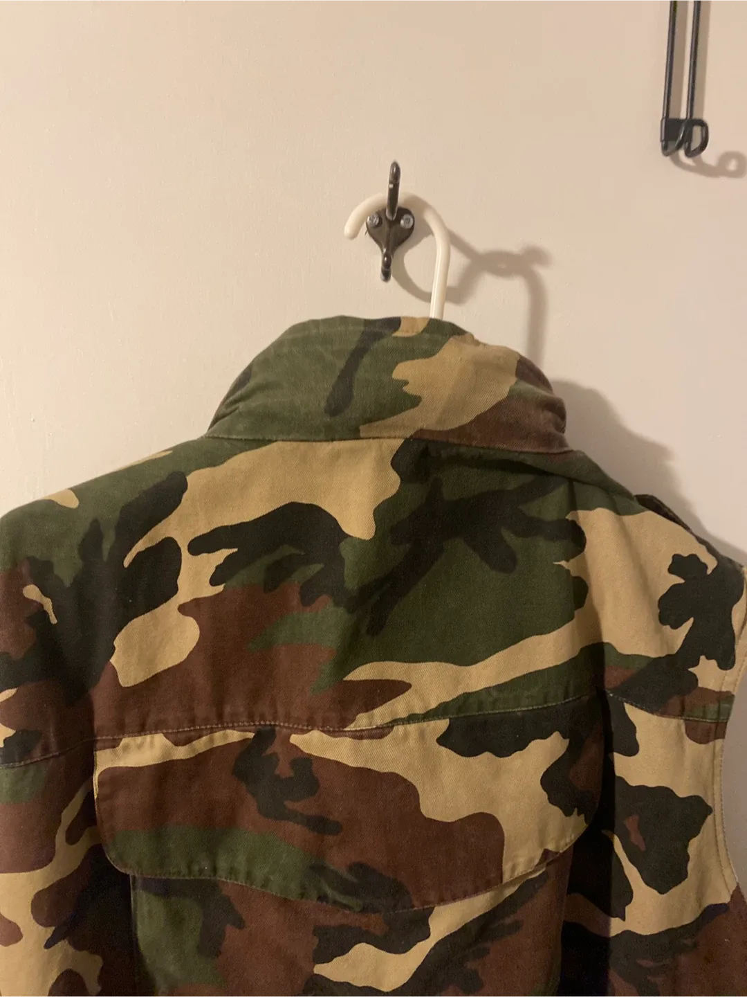 Camo Vest image indicator(3)
