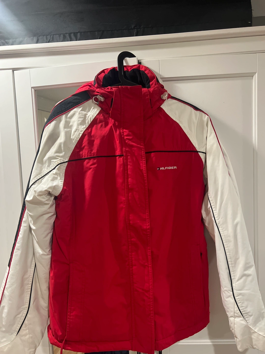 Tommy Hilfiger Red & White Winter Ski Jacket - Size M