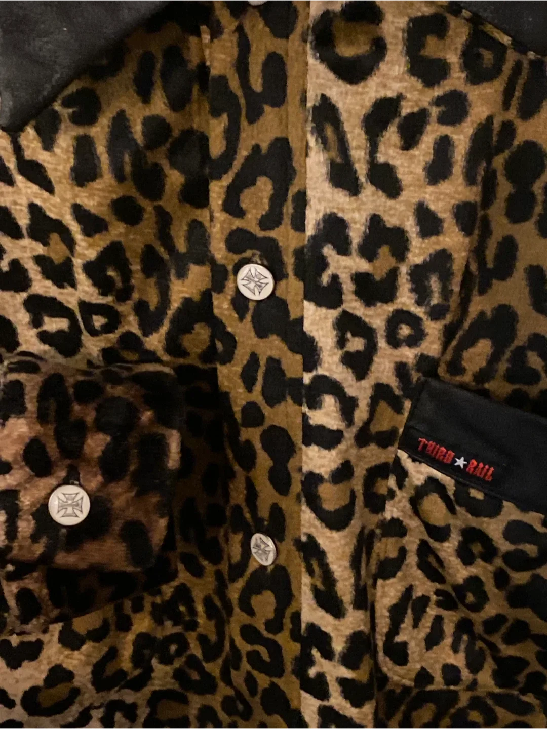 Third Rail Leopard Print Shirt - Size M image indicator(3)