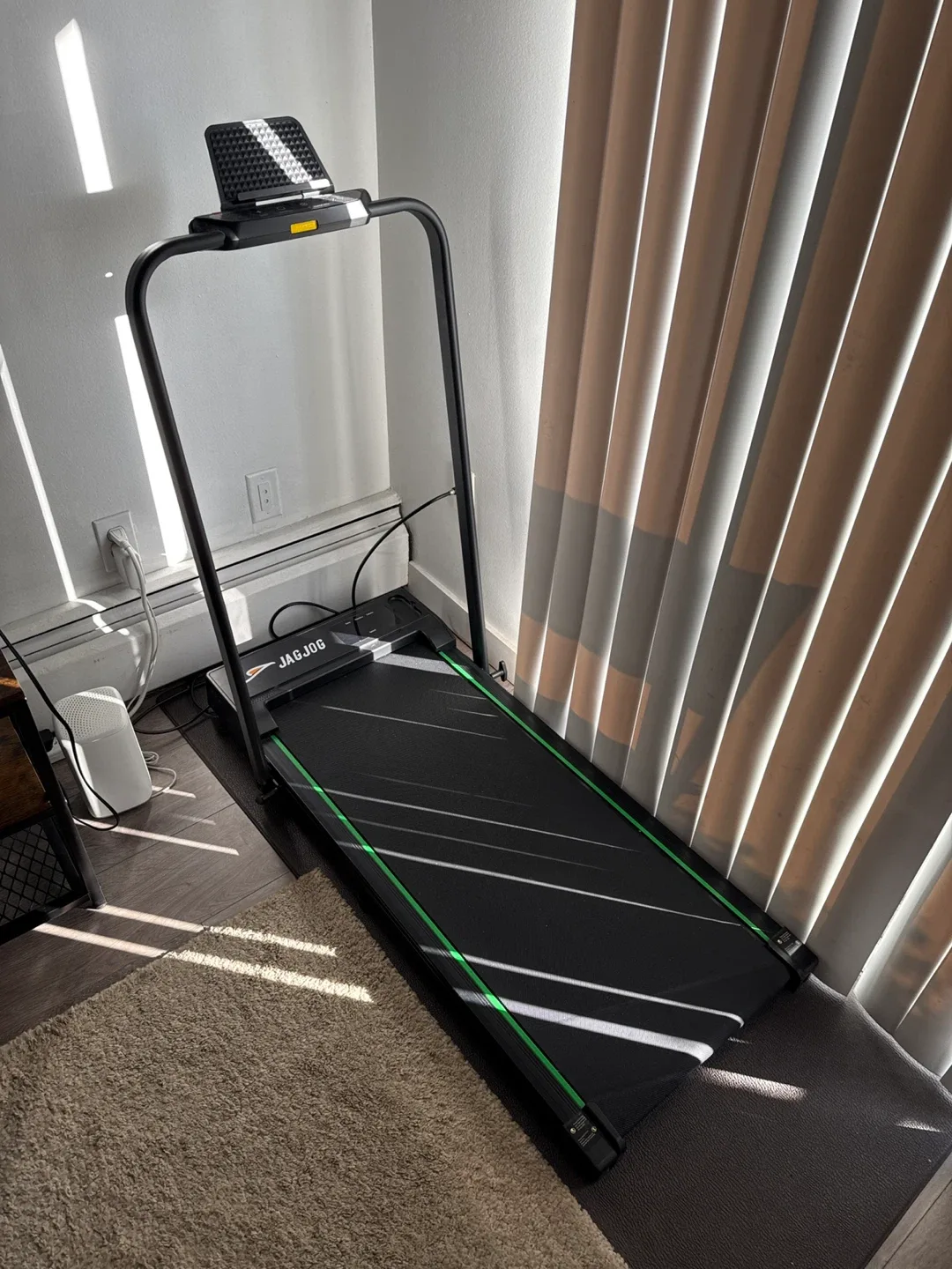 JAG JOG Treadmill thumbnail