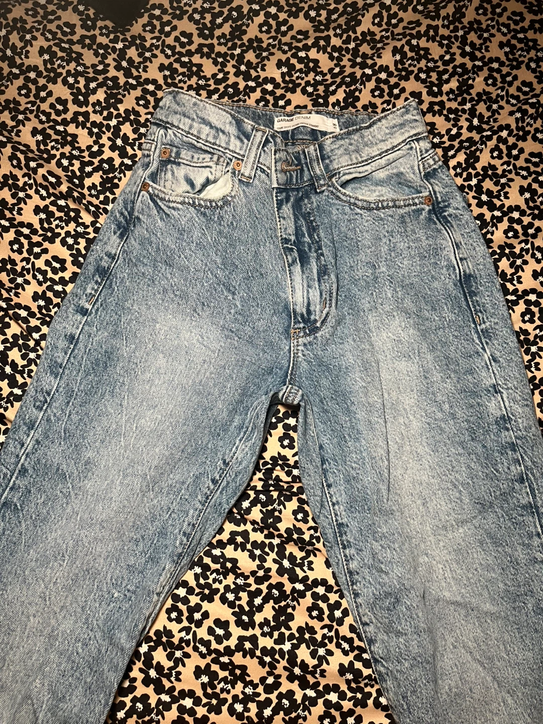 Garage Denim Vintage Straight Jeans