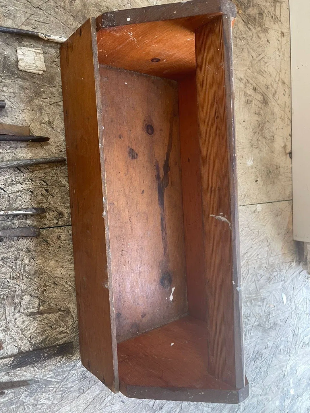 carpentry tools -Mixed Lot of Used Hand Tools image indicator(9)