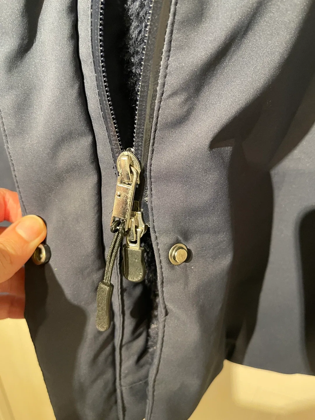 Save The Duck Women's Vegan Faux Fur Hooded Winter Parka image indicator(4)