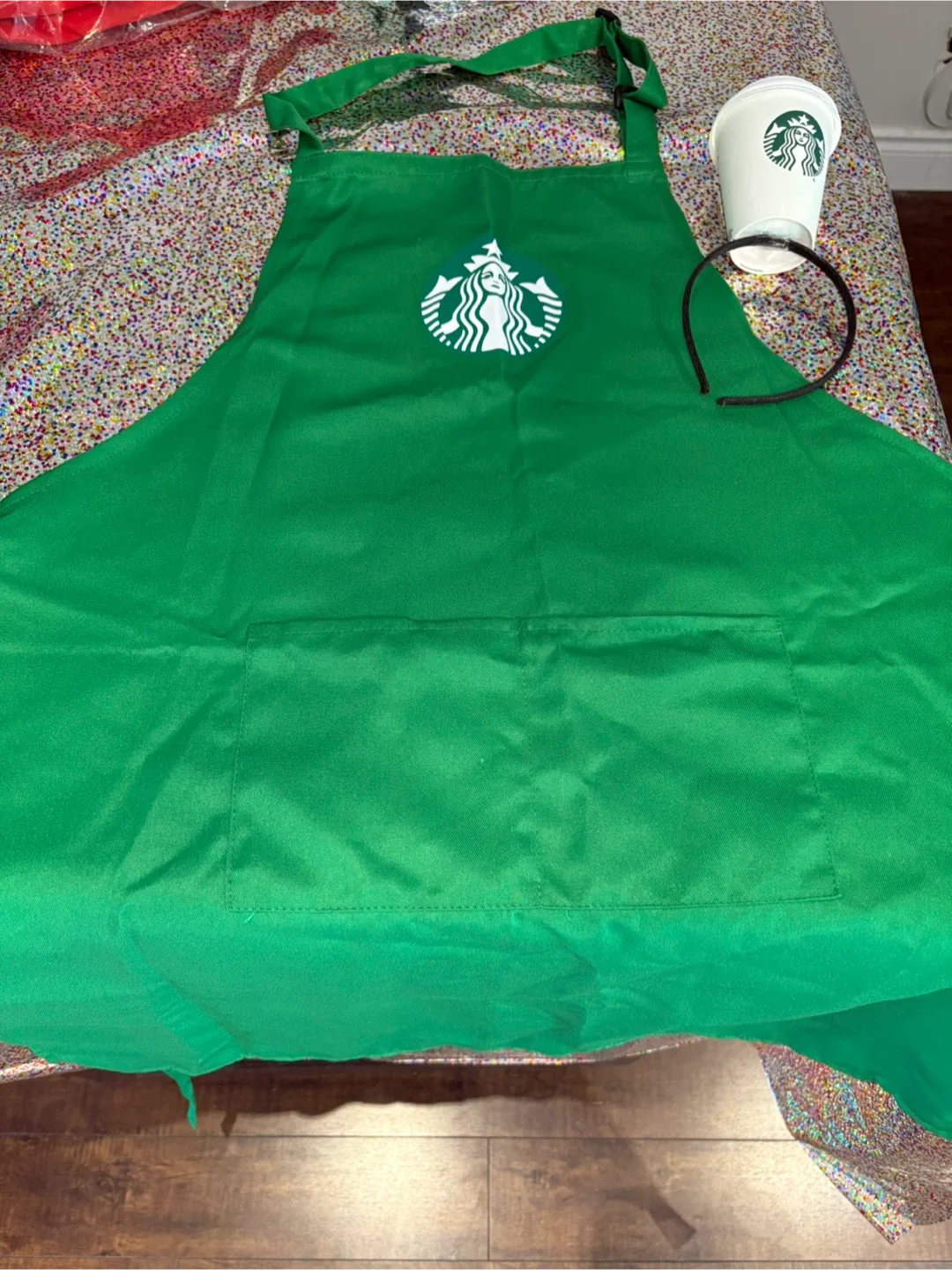 Starbucks Green Apron thumbnail