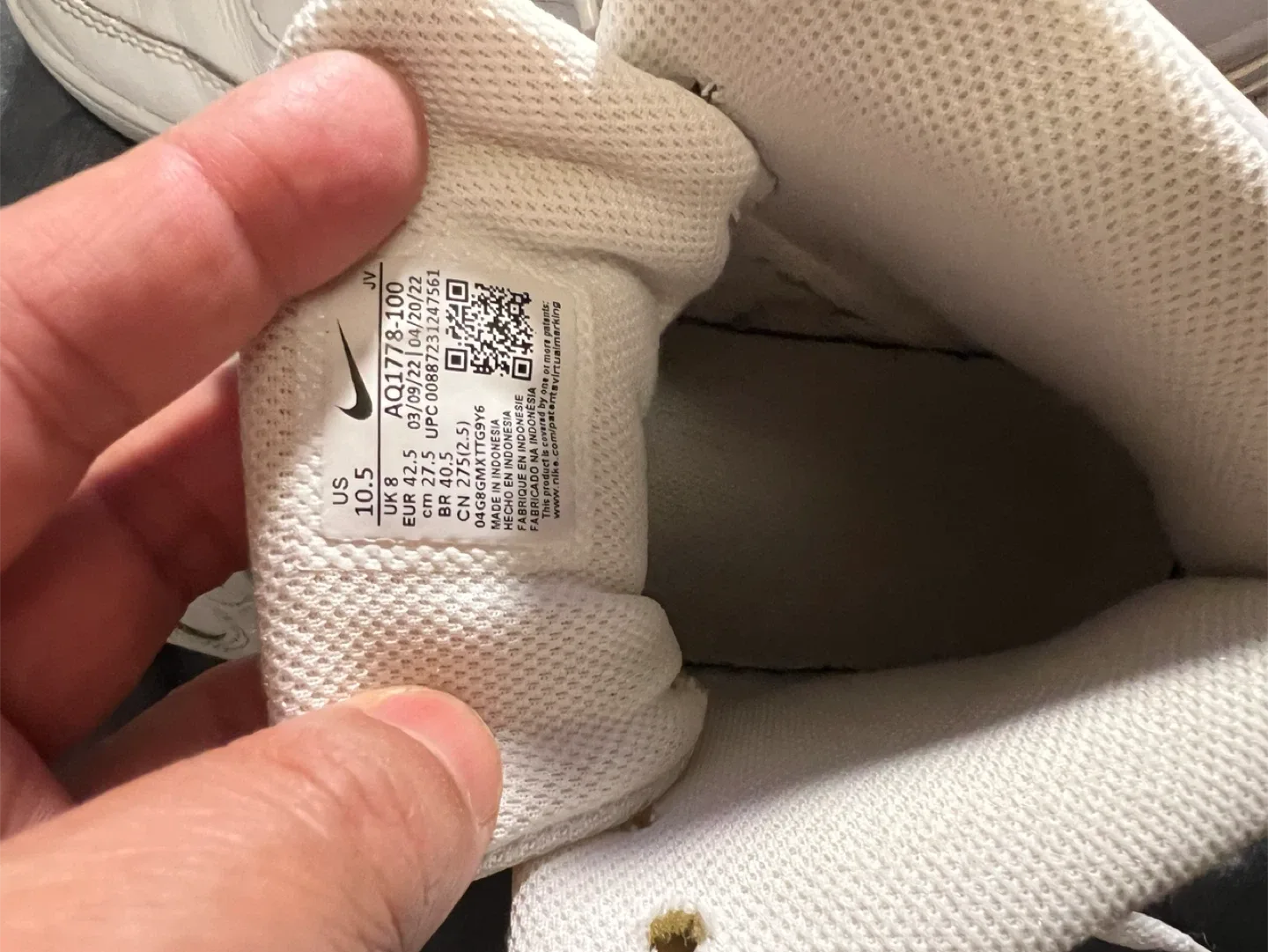 Nike Court Vision Mid White Sneakers image indicator(8)