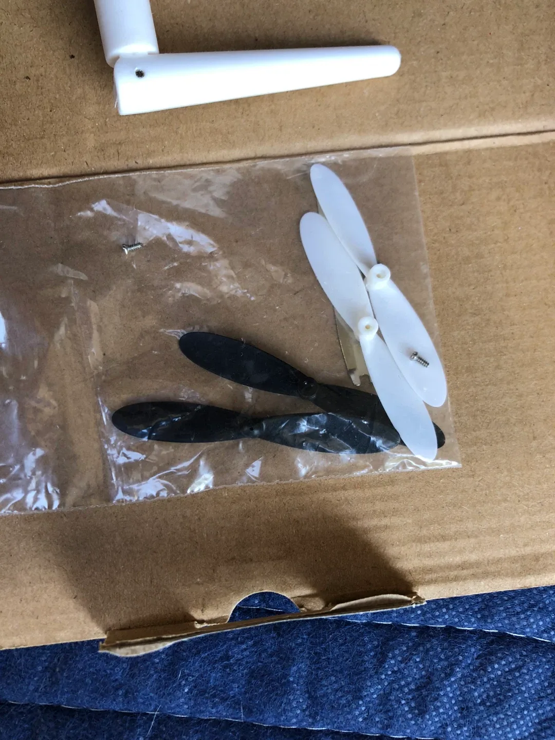 Holy Stone HS170 Predator 2.4GHz R/C Series Drone image indicator(6)