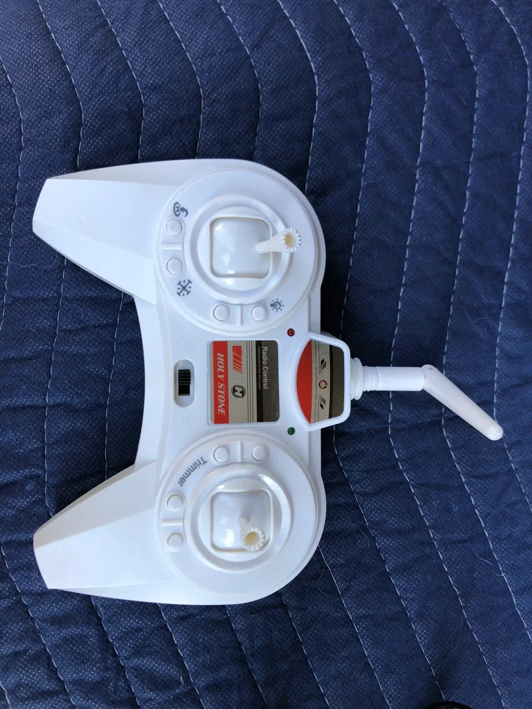 Holy Stone HS170 Predator 2.4GHz R/C Series Drone image indicator(3)