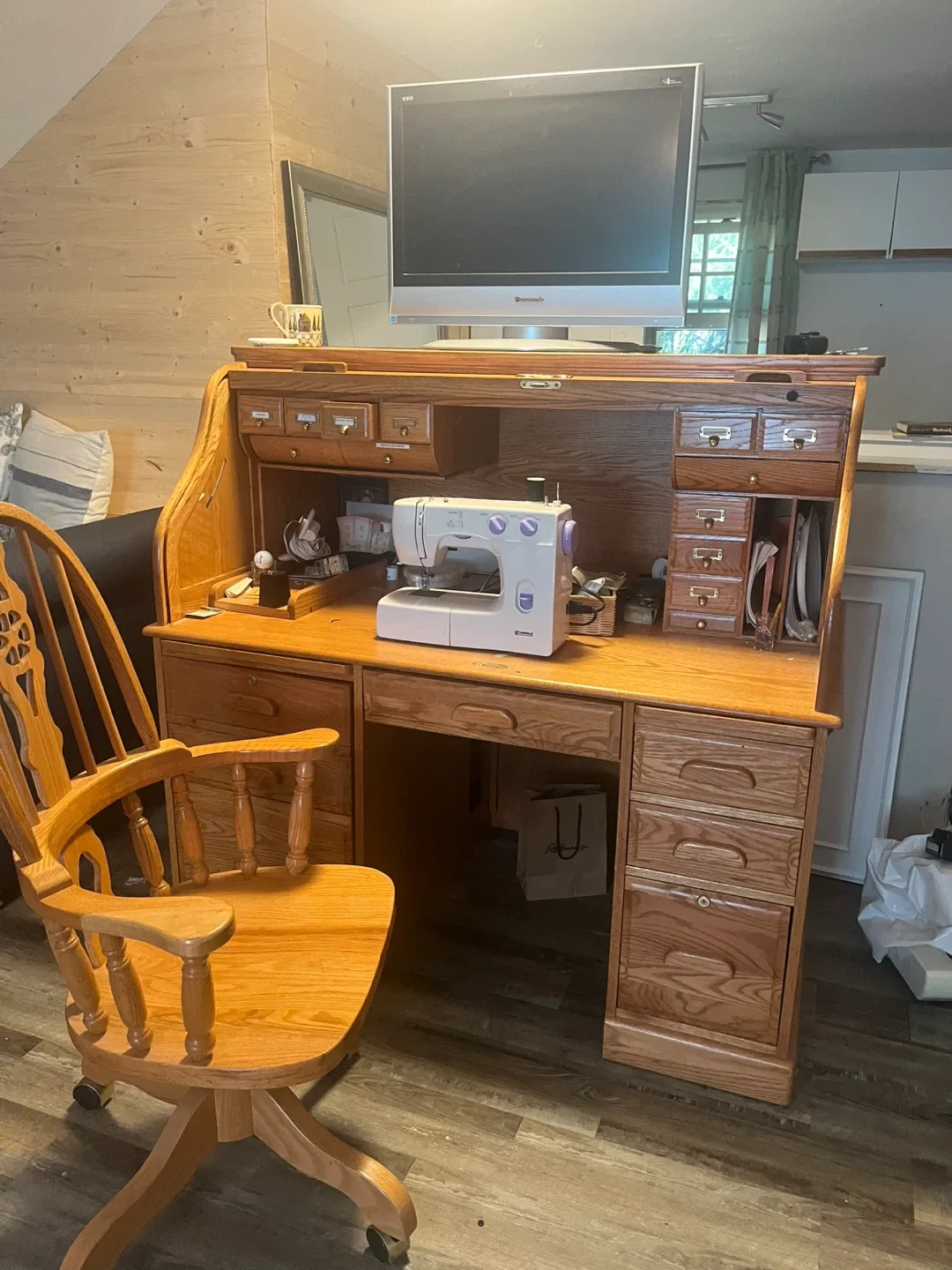 Oak Roll Top Desk & Chair Set image indicator(2)