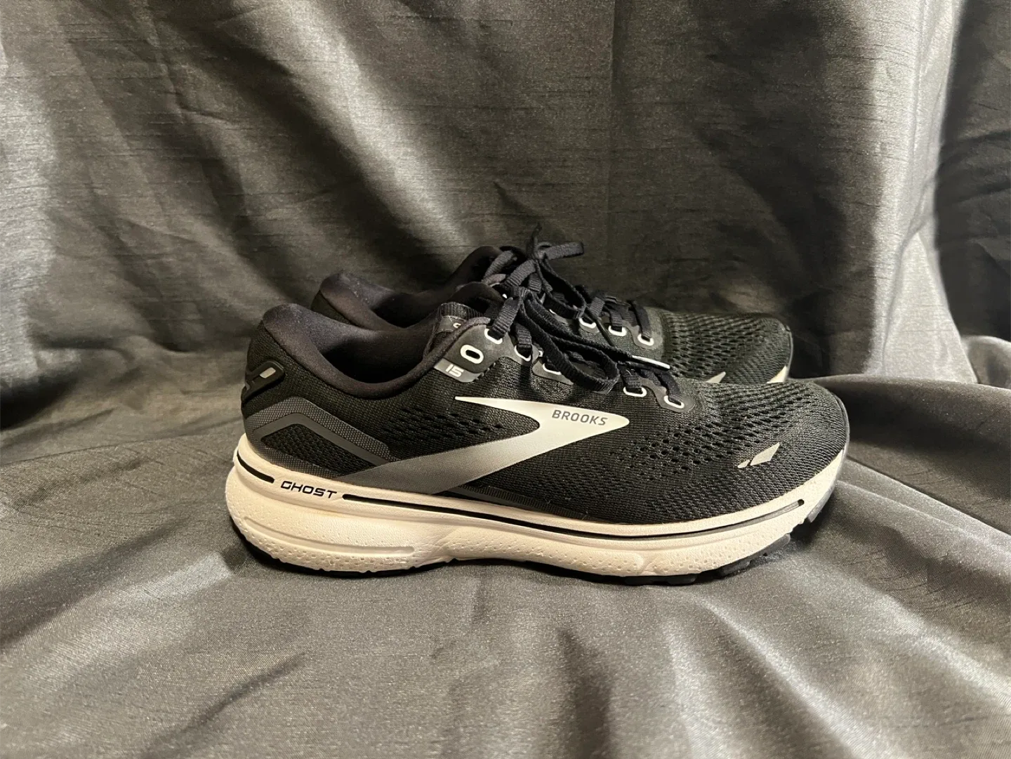 Brooks Ghost 15 Black Running Shoes - size7.5 image indicator(4)