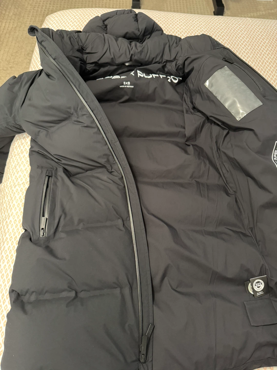 Aritzia Super Puff 2O Coat - 3XS Black - photo 4