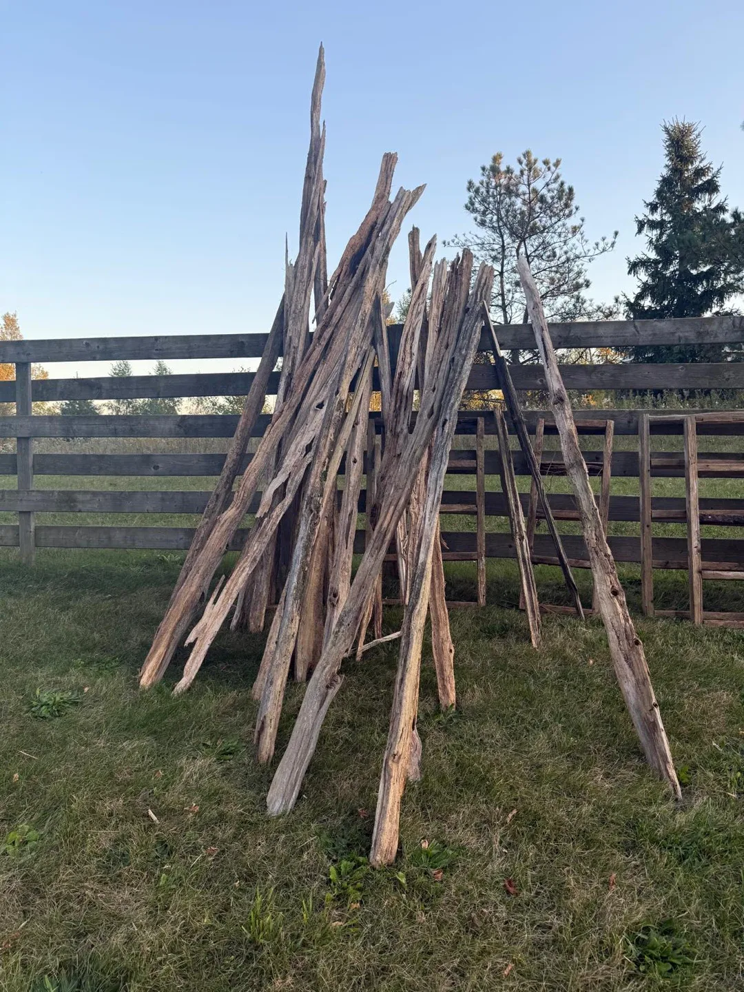 Fence wood image indicator(2)