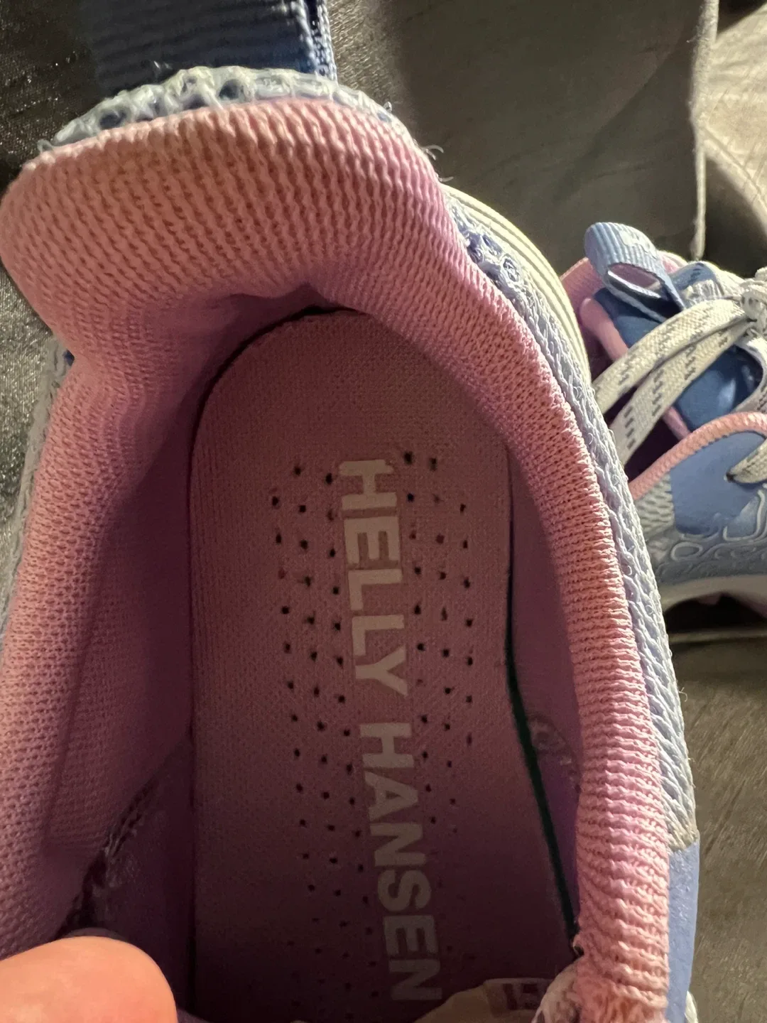 Helly Hansen Trail Running Shoes - Blue/Pink size 5.5 image indicator(5)