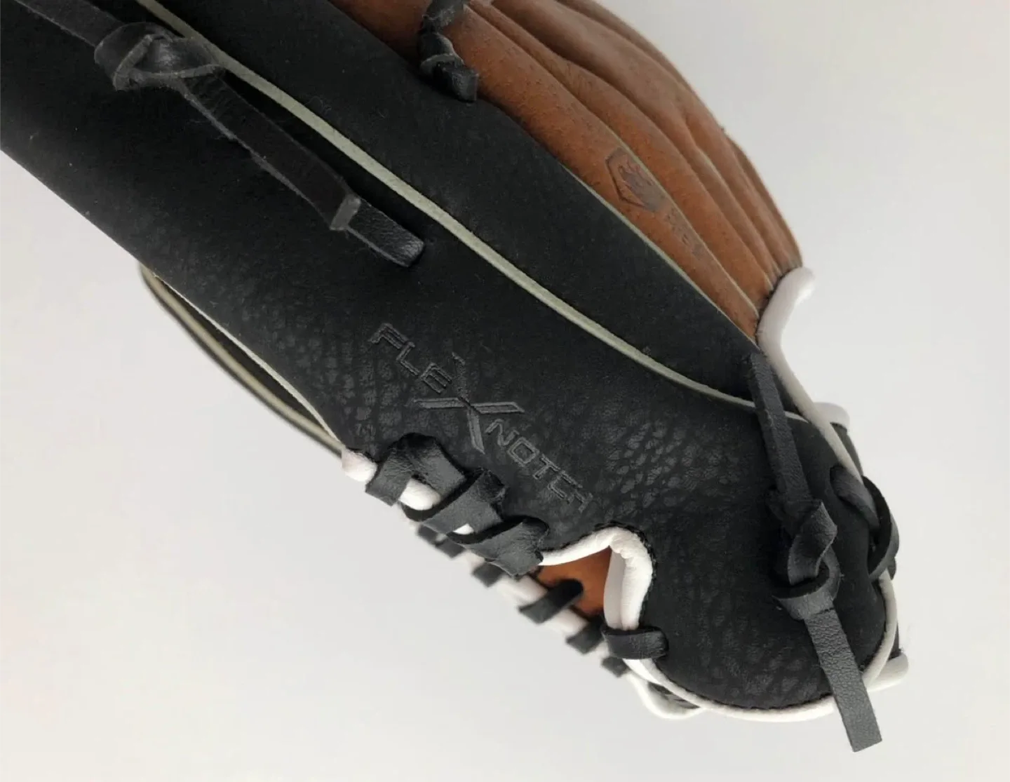 Easton Scout Flex Baseball Glove - Youth + 1 Baseball Ball image indicator(7)