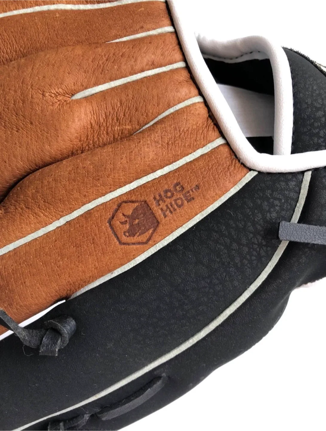 Easton Scout Flex Baseball Glove - Youth + 1 Baseball Ball image indicator(4)