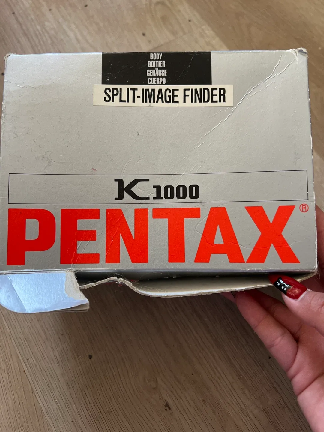 Pentax K1000 35mm Film Camera with Box image indicator(3)